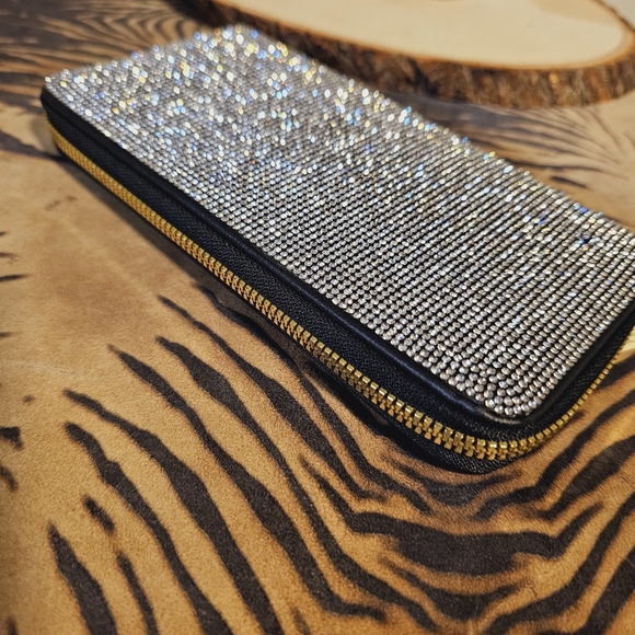 Rhinestone Embellished Wallet/ Checkbook  Holder NWT 2 Colors Avail. Priced each - Picture 5 of 14